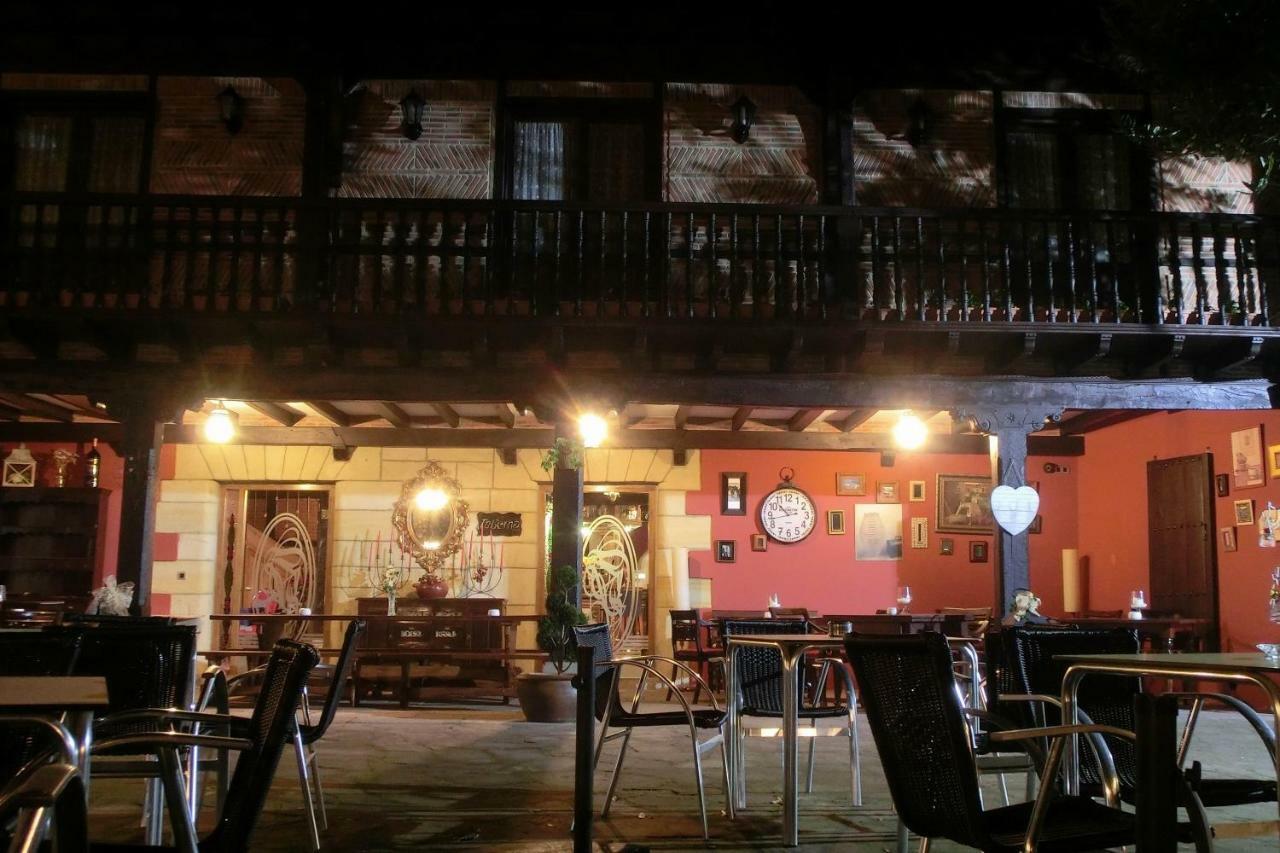Casona Del Valle Hotel Sierrapando ภายนอก รูปภาพ